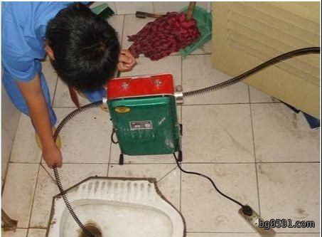 卫生间下水道堵住了怎么办?这几种疏通方法一定要知道